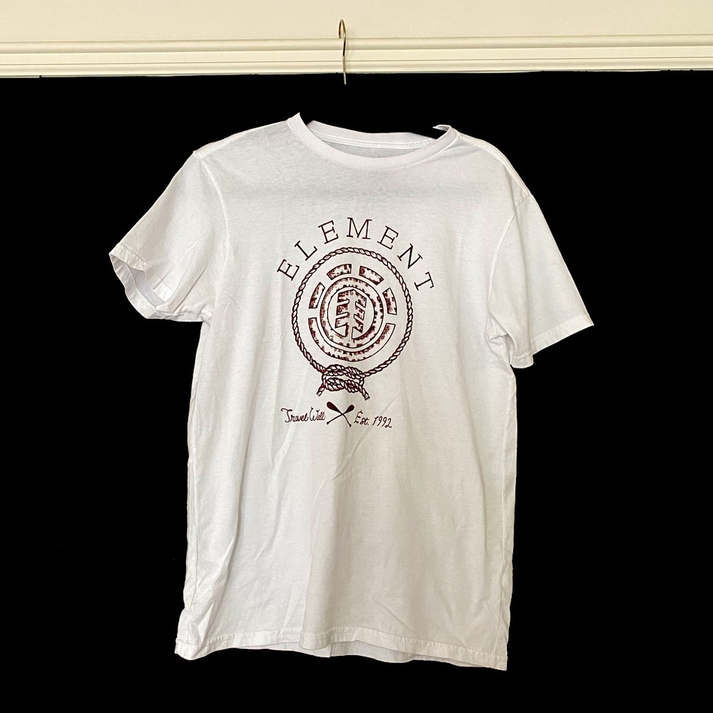 Element white tee with burgundy graphic print size small